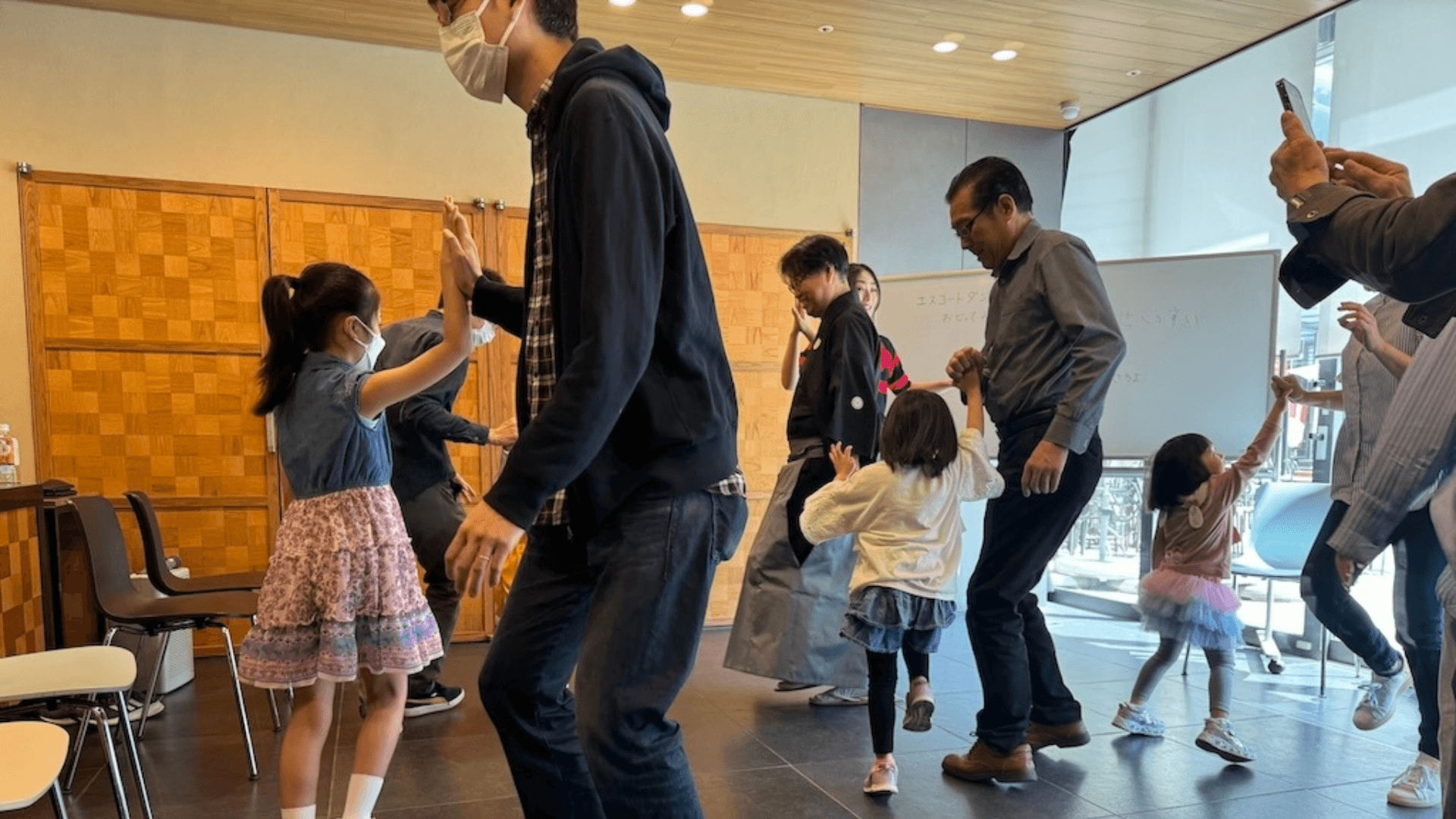 5月5日に東京ドームで行われる読売ジャイアンツ主催試合で 「エスコートダンス」体験会を開催、参加者を募集(参加無料)